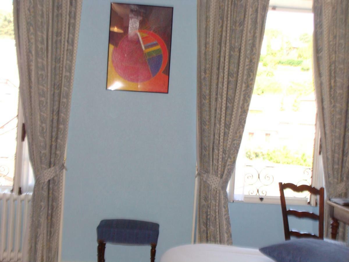 Hotel Logis La Gamade Donzenac Esterno foto